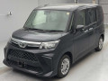 2022 Toyota Roomy