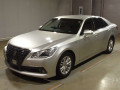 2013 Toyota Crown Hybrid