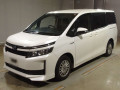 2014 Toyota Voxy