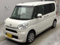 2016 Daihatsu Tanto