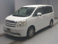 2009 Toyota Noah