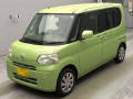 2011 Daihatsu Tanto