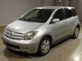 2003 Toyota IST