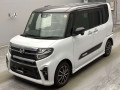 2022 Daihatsu Tanto Custom