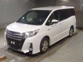 2016 Toyota Noah