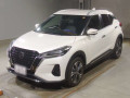 2022 Nissan KIX