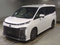 2022 Toyota Voxy