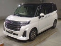 2021 Toyota Roomy