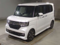 2019 Honda N-BOX CUSTOM