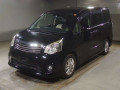 2013 Toyota Noah