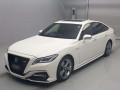 2019 Toyota Crown Hybrid