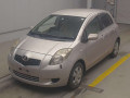 2006 Toyota Vitz
