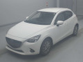 2016 Mazda Demio