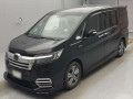 2018 Honda Step WGN Spada