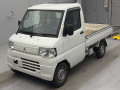 2013 Mitsubishi Minicab Truck