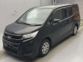 2017 Toyota Noah