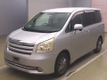 2009 Toyota Noah