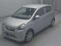 2013 Daihatsu Mira e:S