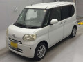 2011 Daihatsu Tanto