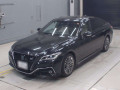 2018 Toyota Crown Hybrid