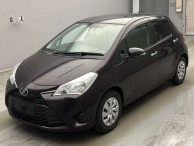 2017 Toyota Vitz
