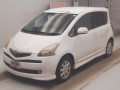 2005 Toyota Ractis