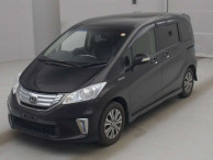 2012 Honda Freed hybrid