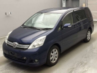 2012 Toyota Isis