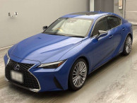 2022 Lexus IS