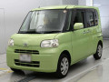 2011 Daihatsu Tanto