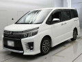 2017 Toyota Voxy