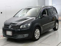 2011 Volkswagen Golf Touran