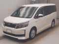 2015 Toyota Voxy