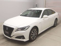 2018 Toyota Crown Hybrid