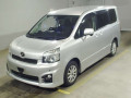 2011 Toyota Voxy