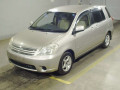 2004 Toyota Raum