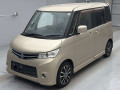 2012 Nissan Roox