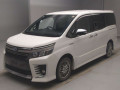 2016 Toyota Voxy