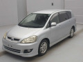 2005 Toyota Ipsum