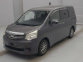 2012 Toyota Noah