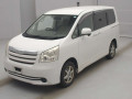 2009 Toyota Noah