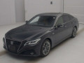 2021 Toyota Crown Hybrid