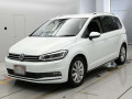 2019 Volkswagen Golf Touran