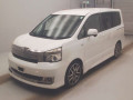 2011 Toyota Voxy