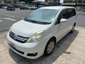 2013 Toyota Isis