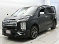 2019 Mitsubishi Delica D5
