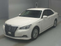 2017 Toyota Crown Hybrid