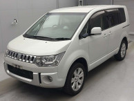 2017 Mitsubishi Delica D5