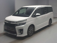 2014 Toyota Voxy