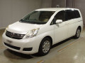 2013 Toyota Isis